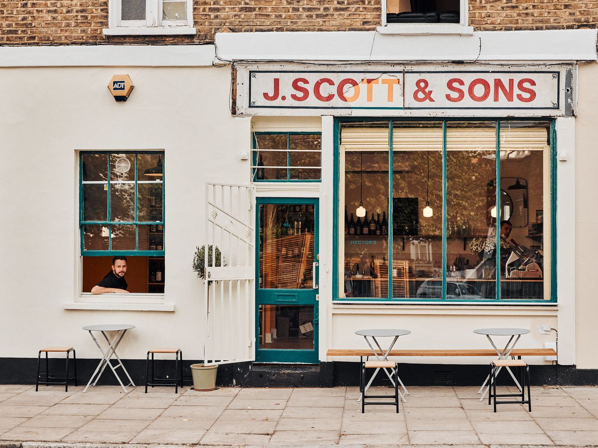 discover the best natural wine bars in london